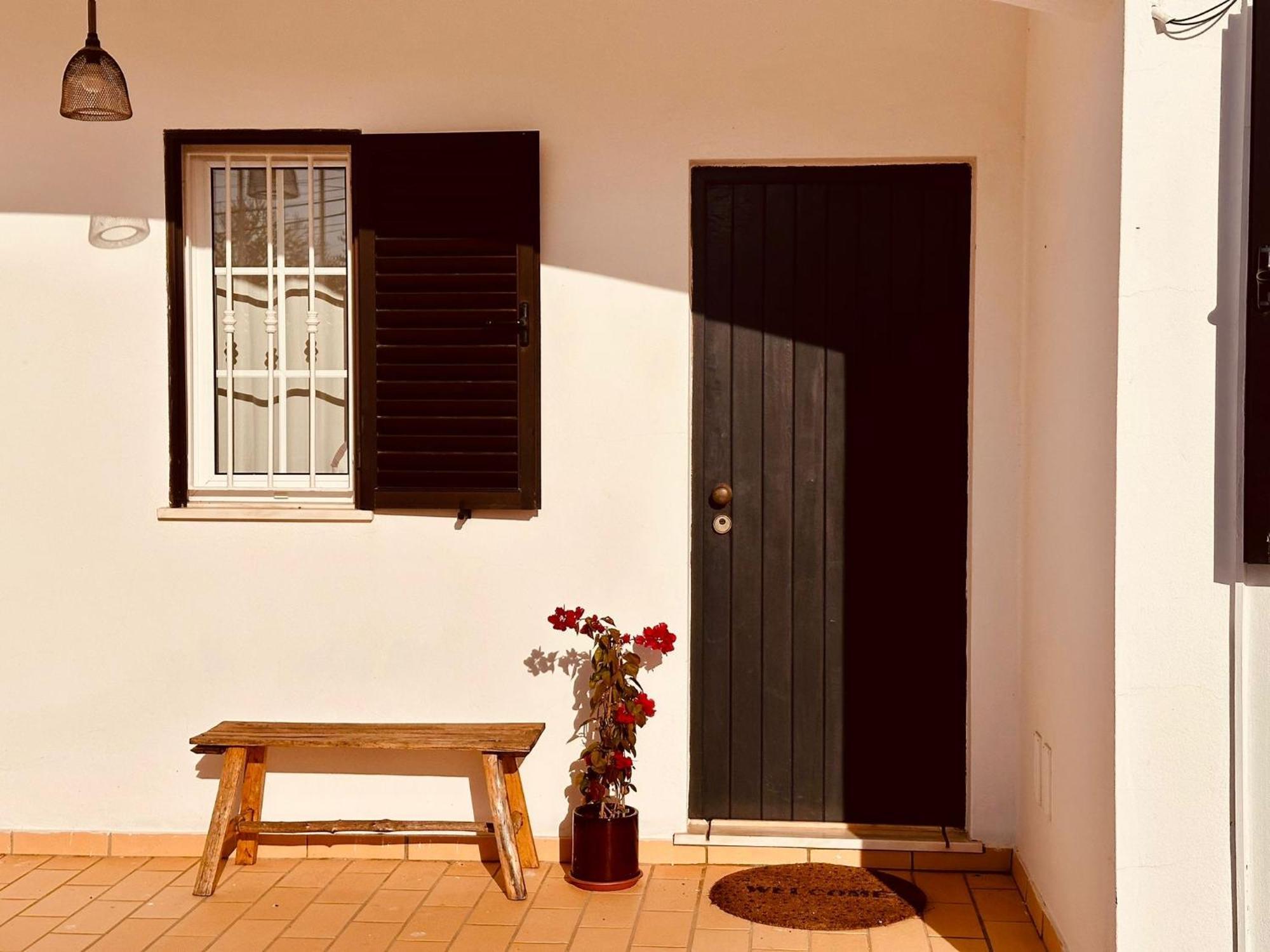 Relaxing Casa Da Vinha Carvoeiro, Algarve * Porches (Algarve)