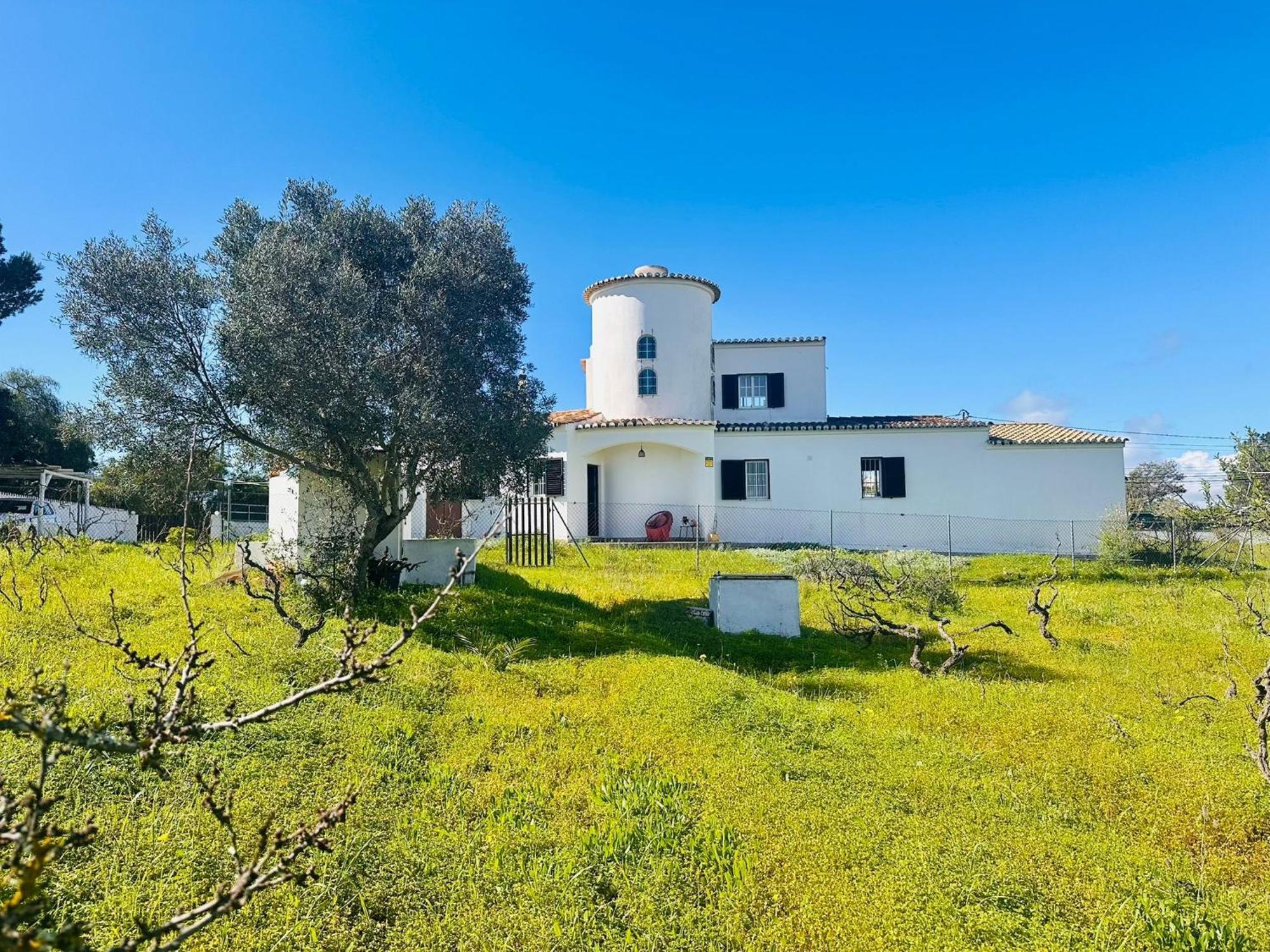 Relaxing Casa Da Vinha Carvoeiro, Algarve Holiday home Porches (Algarve)